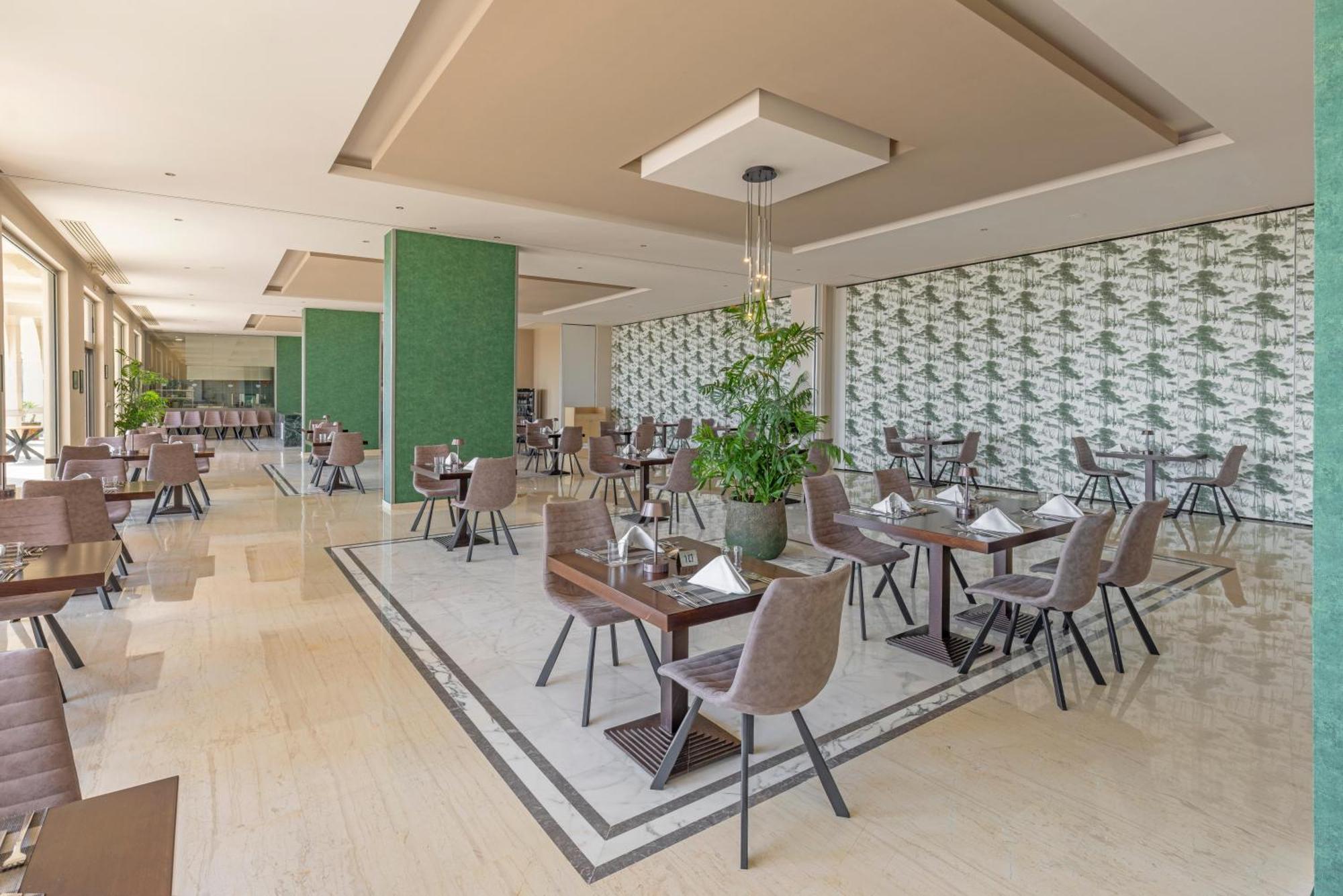 Kresten Royal Euphoria 5* Kallithéa