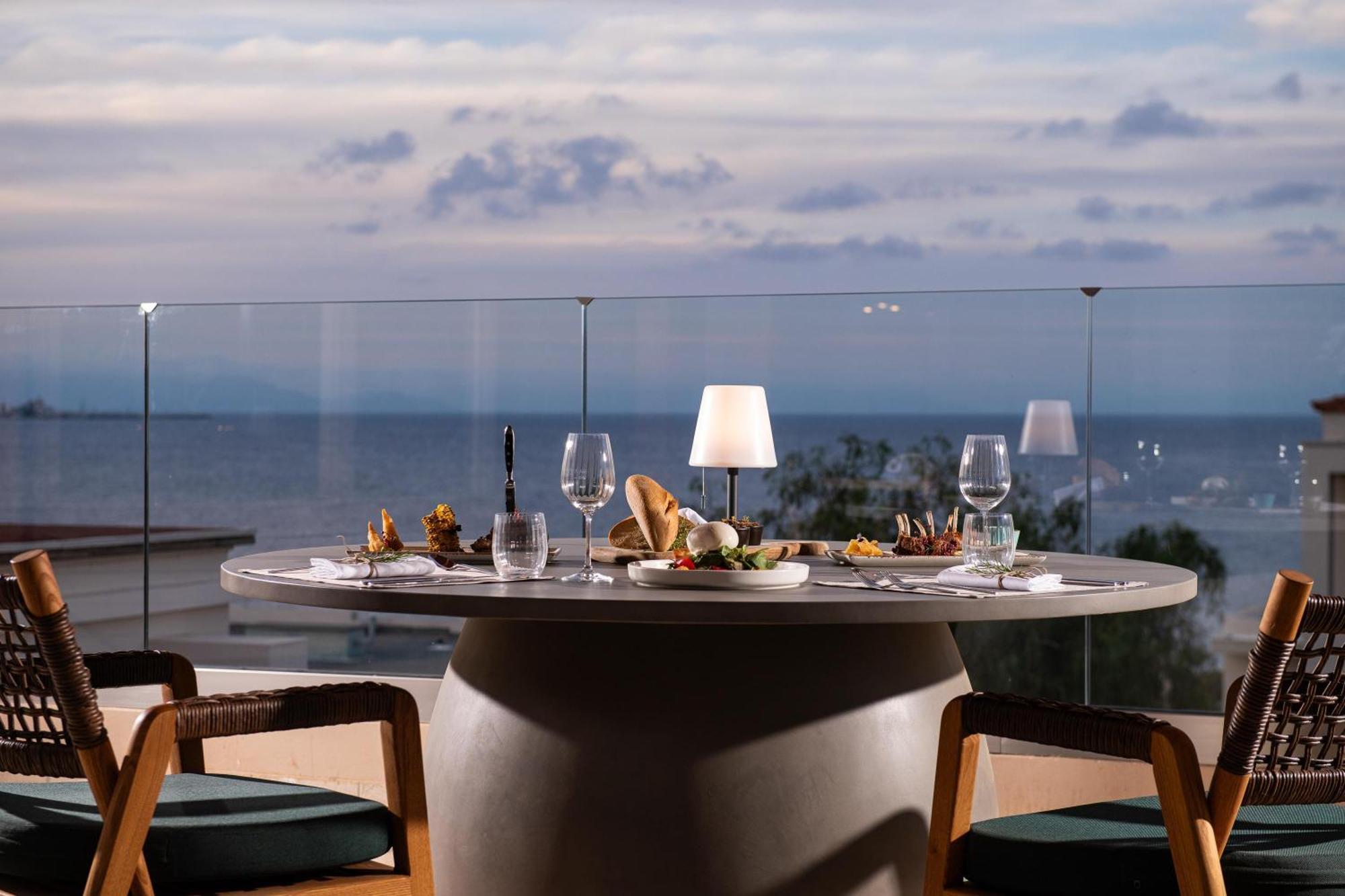 Semesteranläggning (resort) Kresten Royal Euphoria 5*