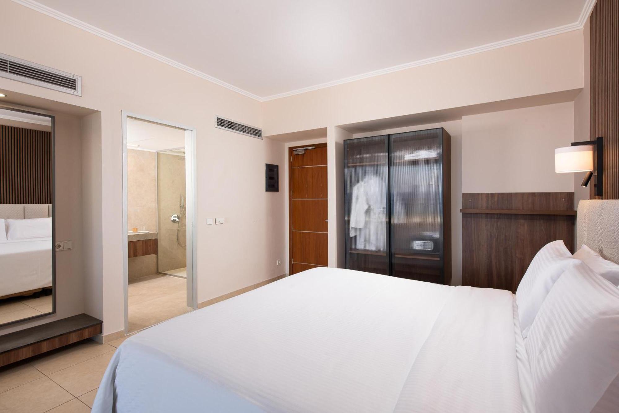 Kresten Royal Euphoria Kallithea (Rhodes)